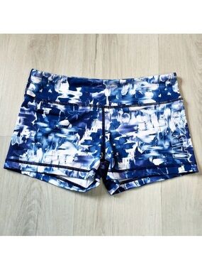 IAB brushstrokes print booty shorts blue white size small EUC